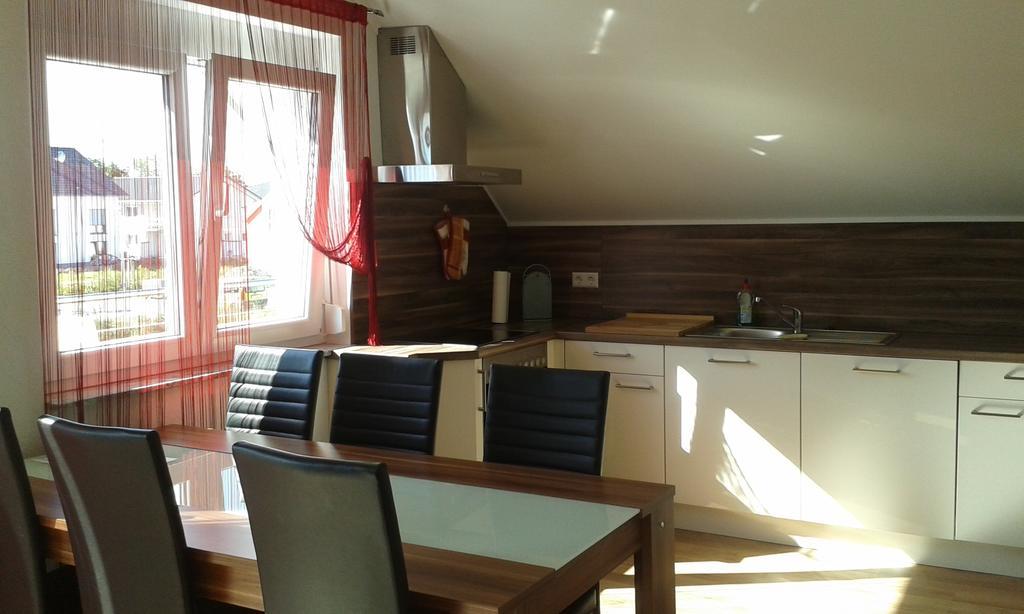 Ferienwohnung Valerie Етенхайм Стая снимка