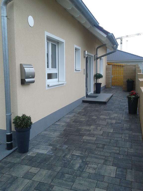 Ferienwohnung Valerie Етенхайм Стая снимка